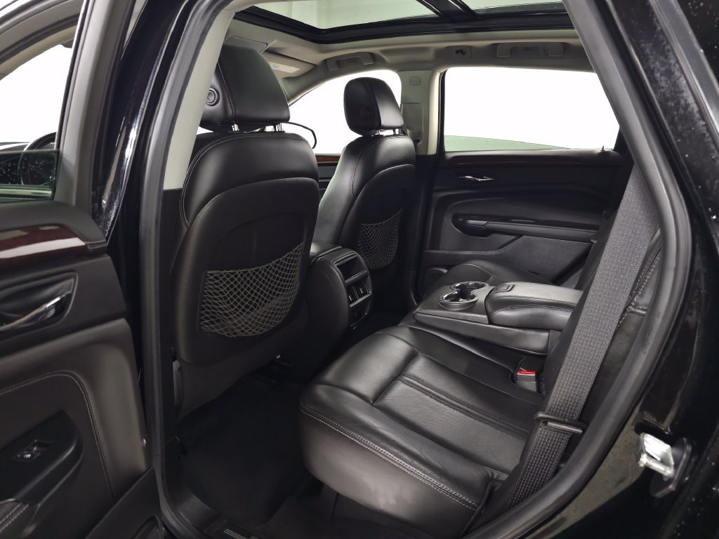 Used 2016 Cadillac SRX Luxury w/ Driver Awareness Package FWD image 23