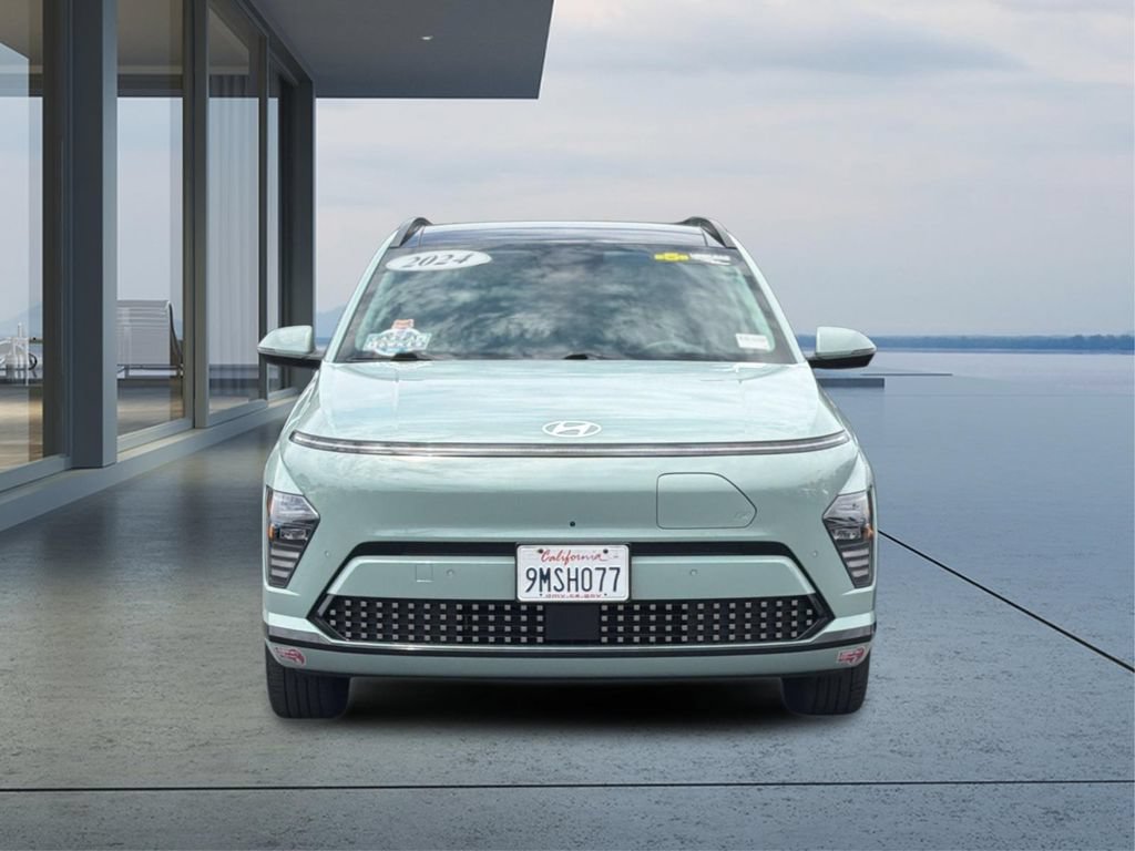 Used 2024 Hyundai Kona Limited FWD image 9