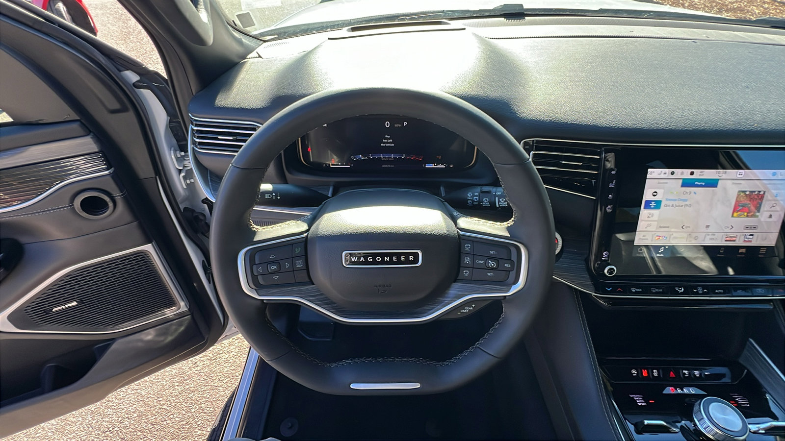 Certified 2024 Jeep Wagoneer Series III image 28