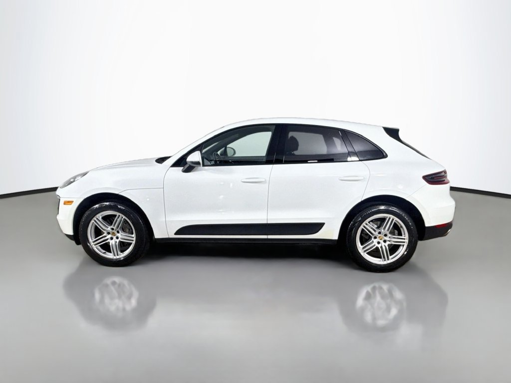 Used 2017 Porsche Macan S AWD/4WD image 4