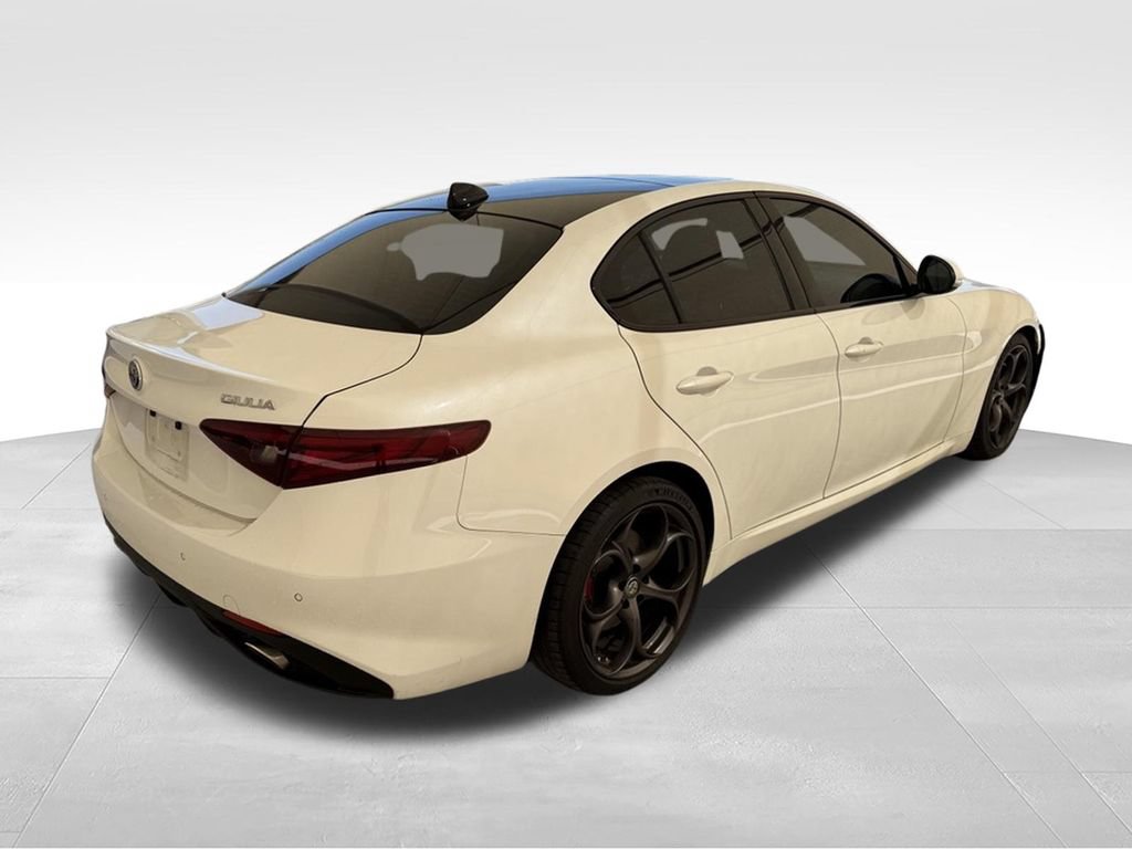 Used 2019 Alfa Romeo Giulia Ti Sport w/ Quick Order Package 22U Sport RWD image 6