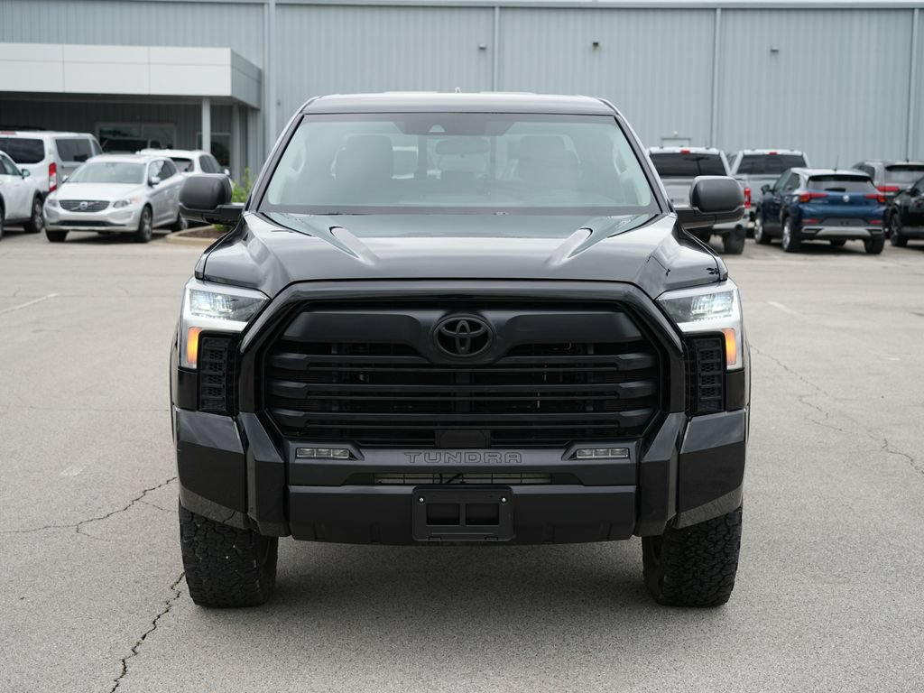 Used 2022 Toyota Tundra SR5 AWD/4WD image 2