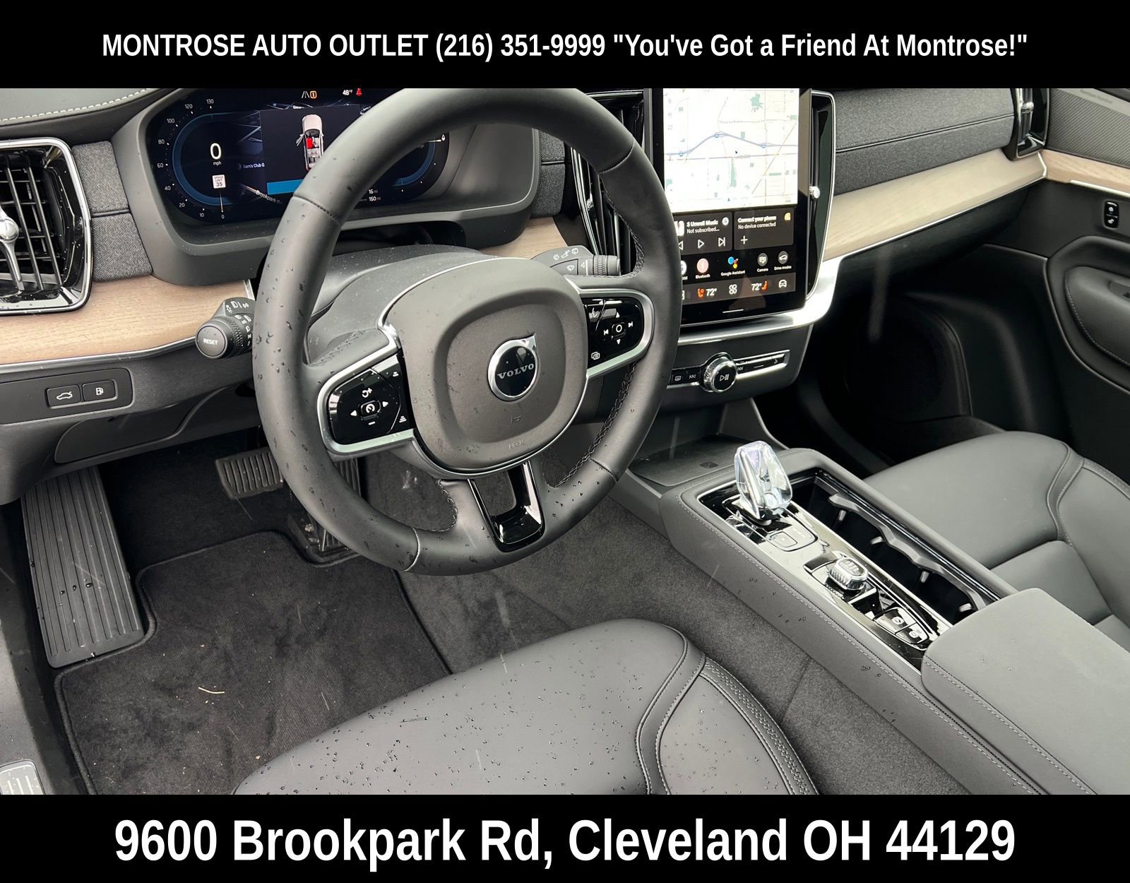 New 2026 Volvo XC90 T8 Plus w/ Protection Package Premier image 11