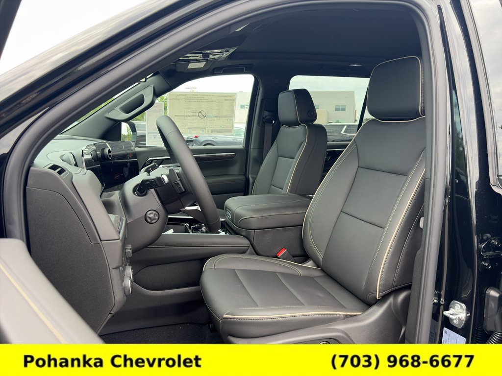 New 2026 Chevrolet Tahoe Premier w/ Sun And Tow Package AWD/4WD image 25