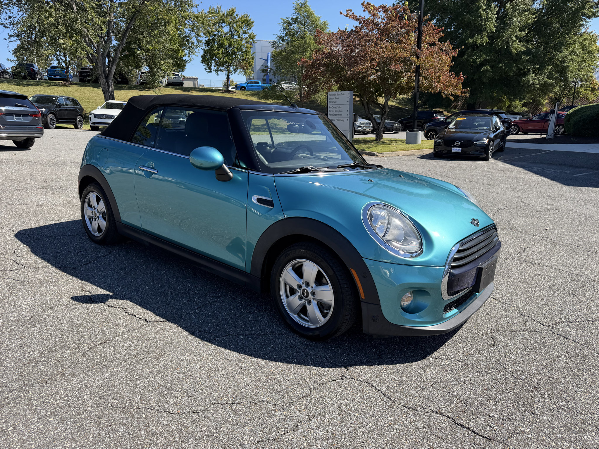 Used 2018 MINI Cooper Convertible FWD image 2