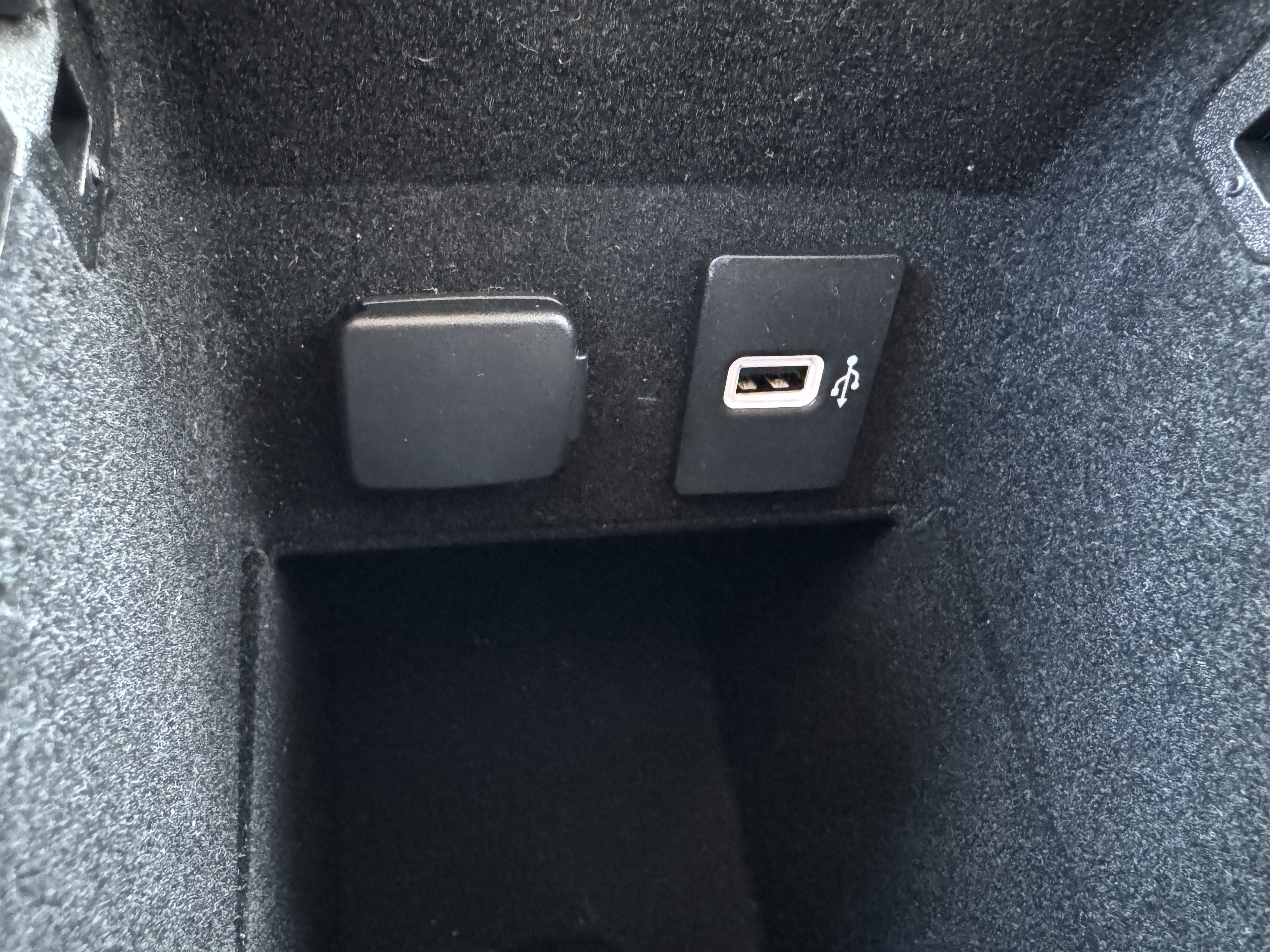 Used 2019 Lincoln Nautilus Select image 21