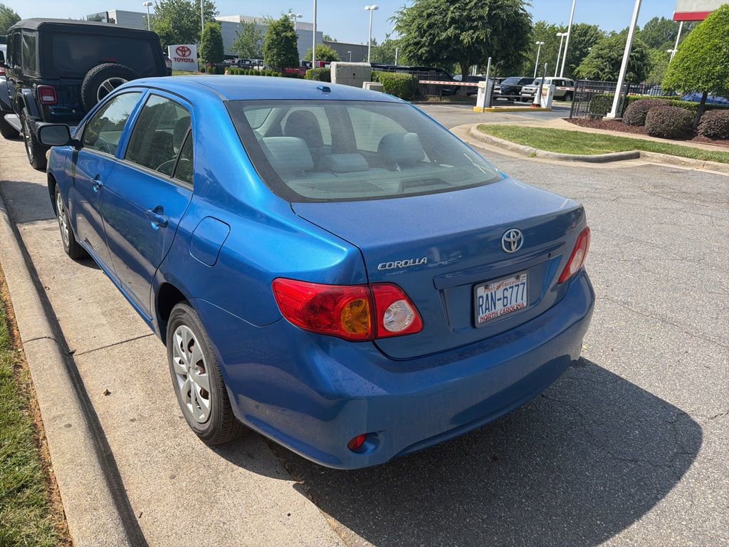 Used 2009 Toyota Corolla FWD image 5