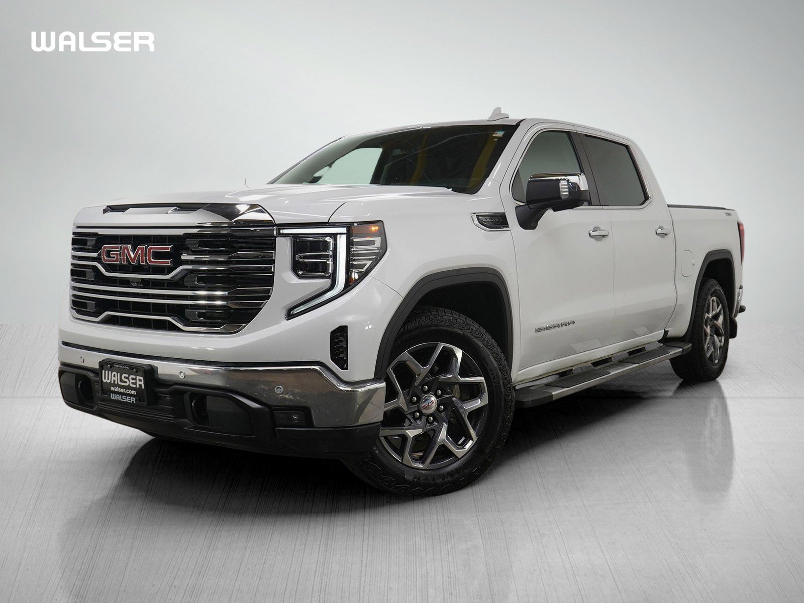 Used 2023 GMC Sierra 1500 SLT w/ SLT Premium Plus Package image 1