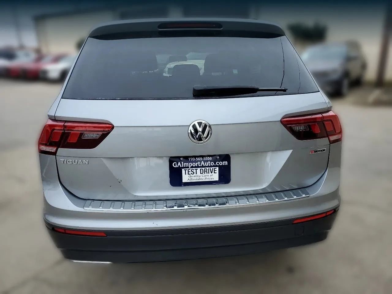 Used 2019 Volkswagen Tiguan S image 6