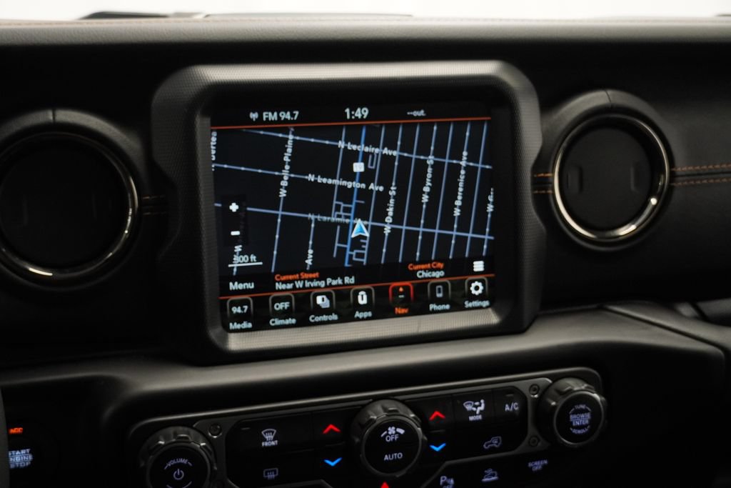 Used 2023 Jeep Wrangler Unlimited Sahara AWD/4WD image 31