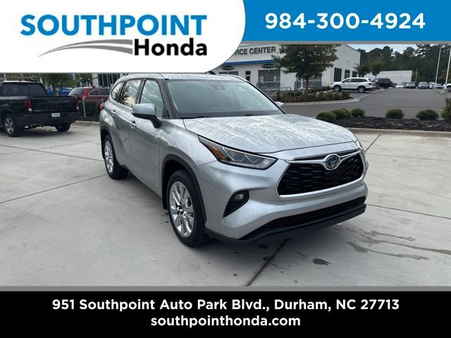 Used 2023 Toyota Highlander Limited
