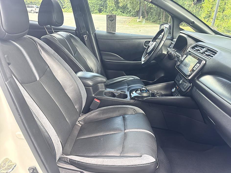 Used 2022 Nissan Leaf SL Plus FWD image 19