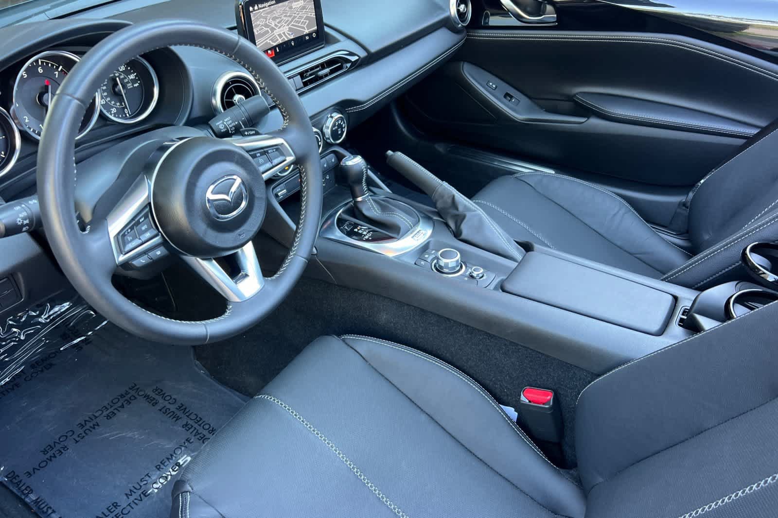Used 2023 MAZDA MX-5 Miata Grand Touring RWD image 10