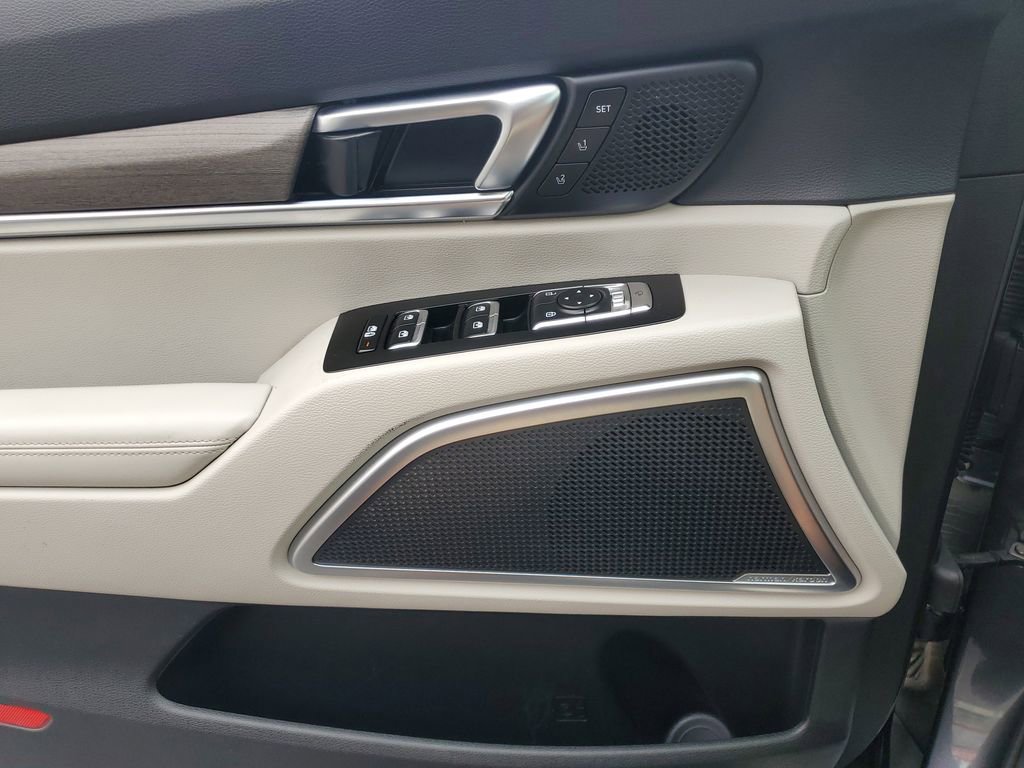 Used 2022 Kia Telluride SX w/ SX Prestige Package image 27