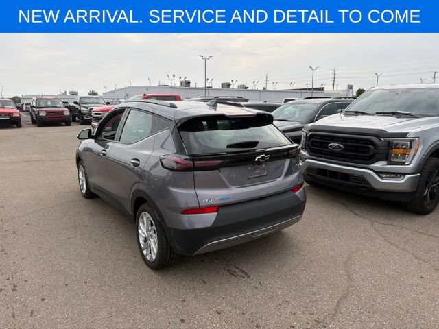 Certified 2023 Chevrolet Bolt EUV LT w/ Comfort Package FWD image 7