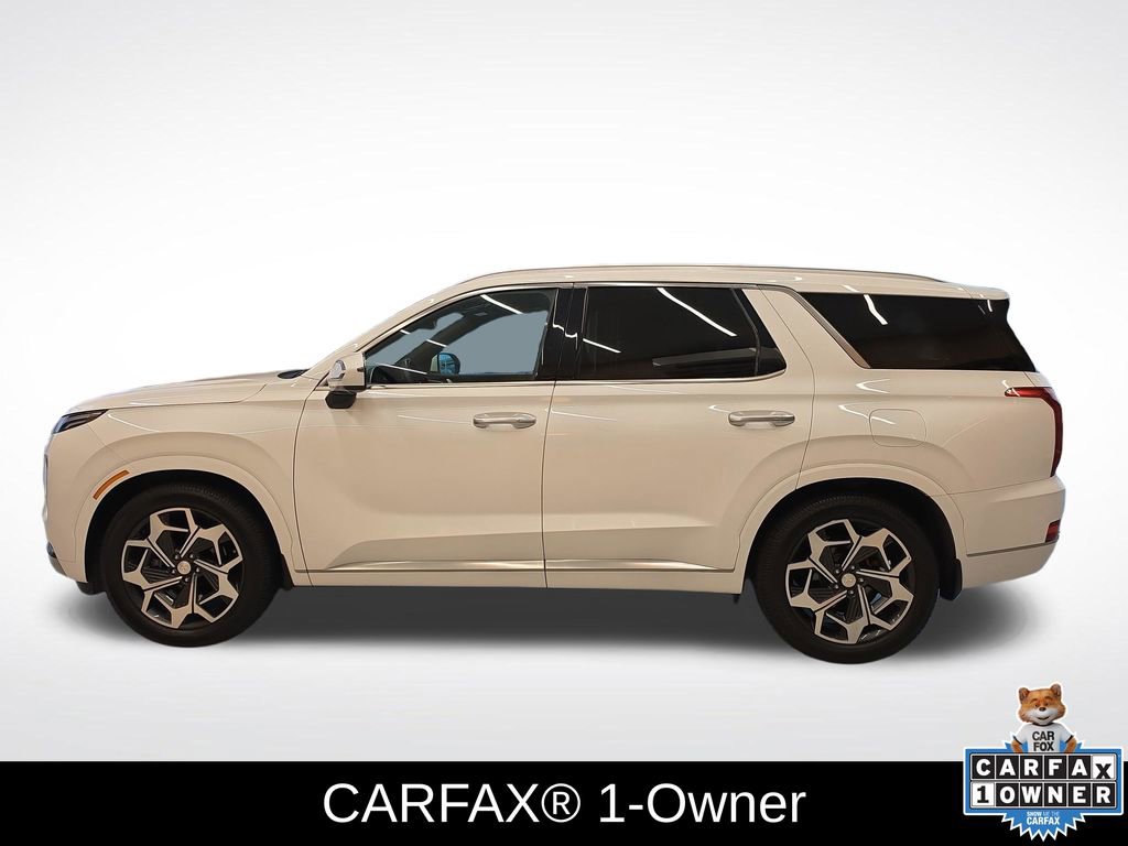 Used 2022 Hyundai Palisade Calligraphy FWD image 2