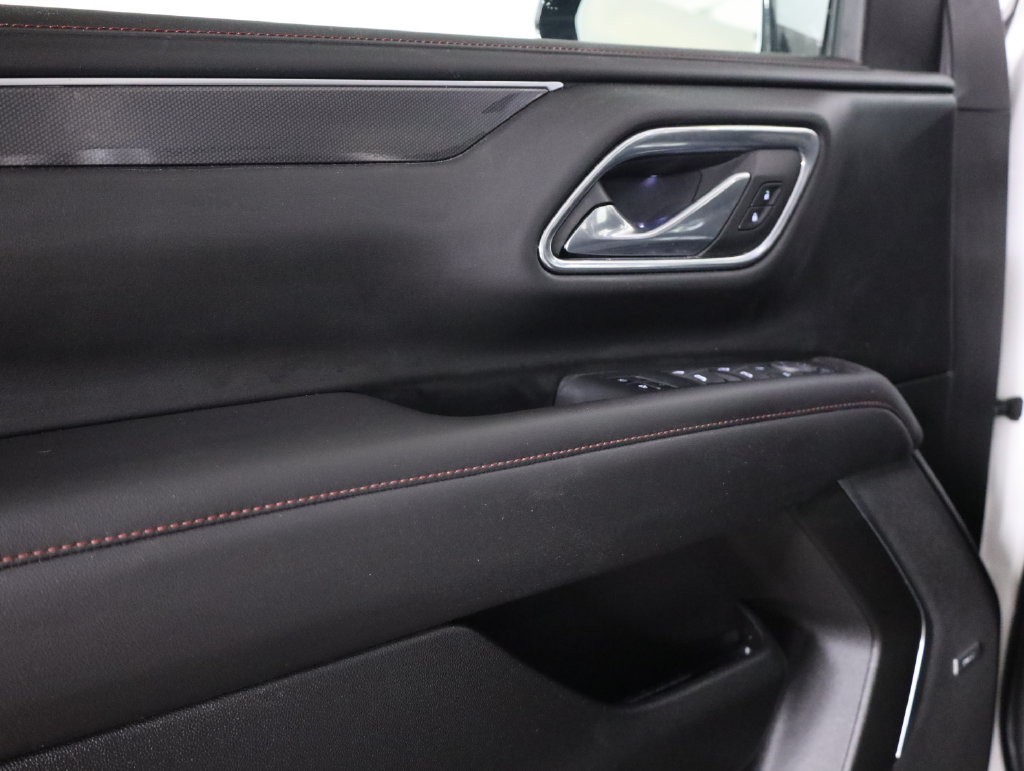 Used 2021 Chevrolet Tahoe RST w/ Luxury Package AWD/4WD image 9