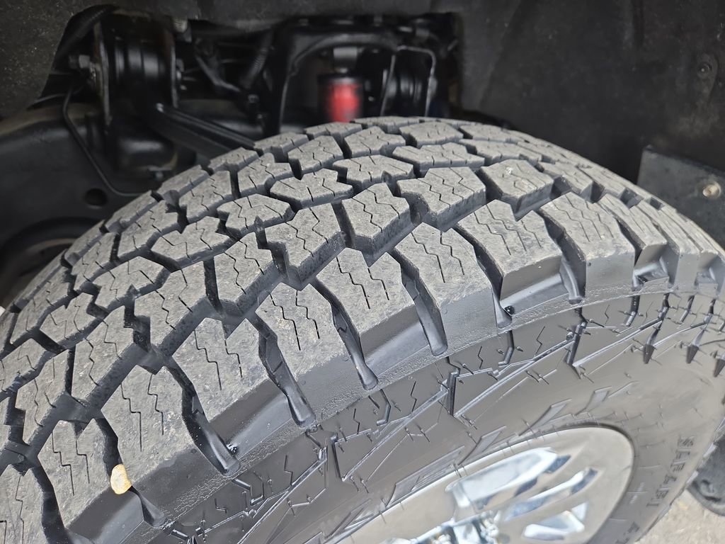 Used 2019 Chevrolet Silverado 3500 LTZ image 11