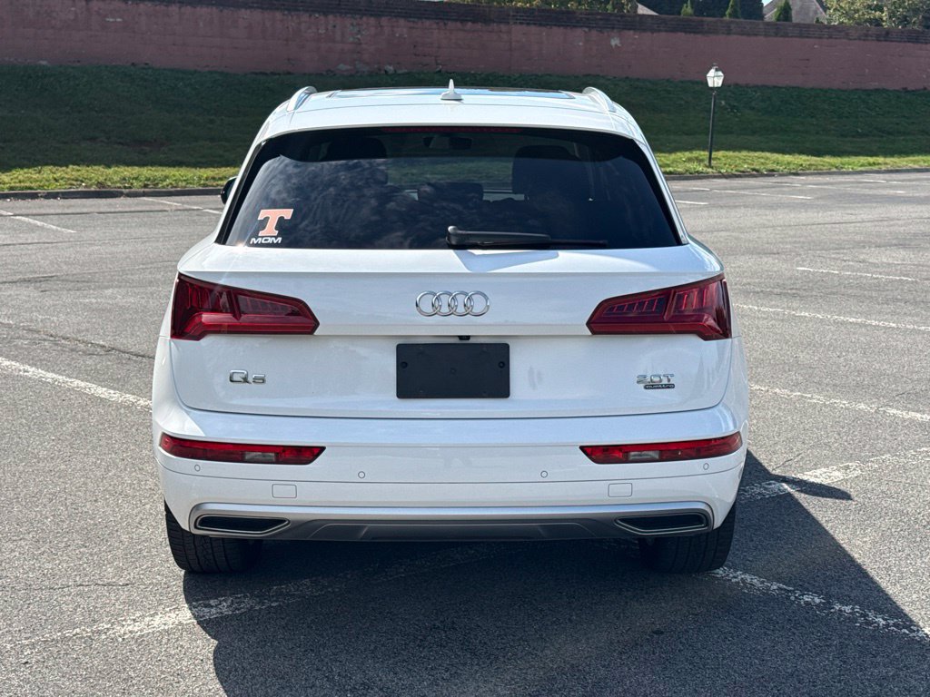Used 2018 Audi Q5 2.0T Premium Plus w/ Premium Plus Package AWD/4WD image 7