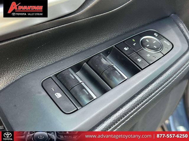 Used 2024 Toyota Grand Highlander AWD image 20
