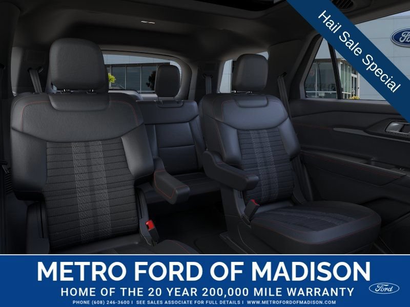 New 2026 Ford Explorer ST-Line w/ ST-Line Street Pack AWD/4WD image 12