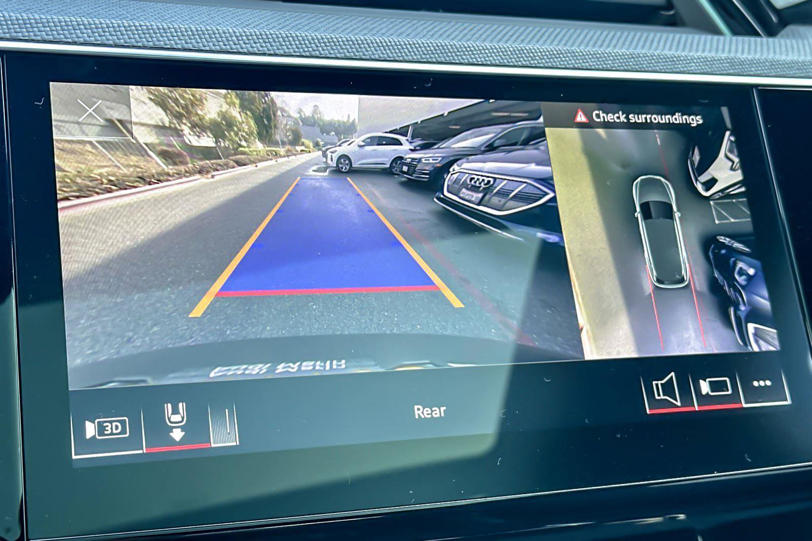 Used 2023 Audi e-tron S Premium Plus w/ Black Optic Package image 20