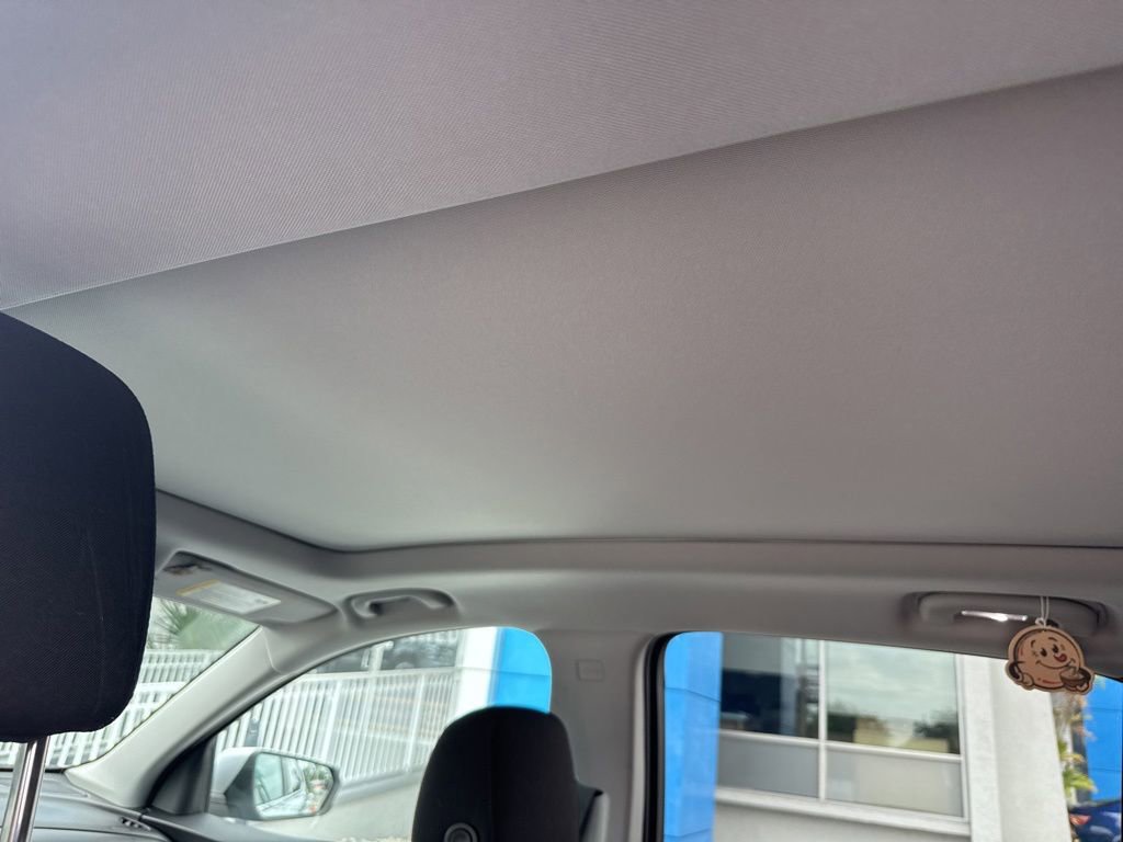 Used 2022 Chevrolet Equinox LT FWD image 14