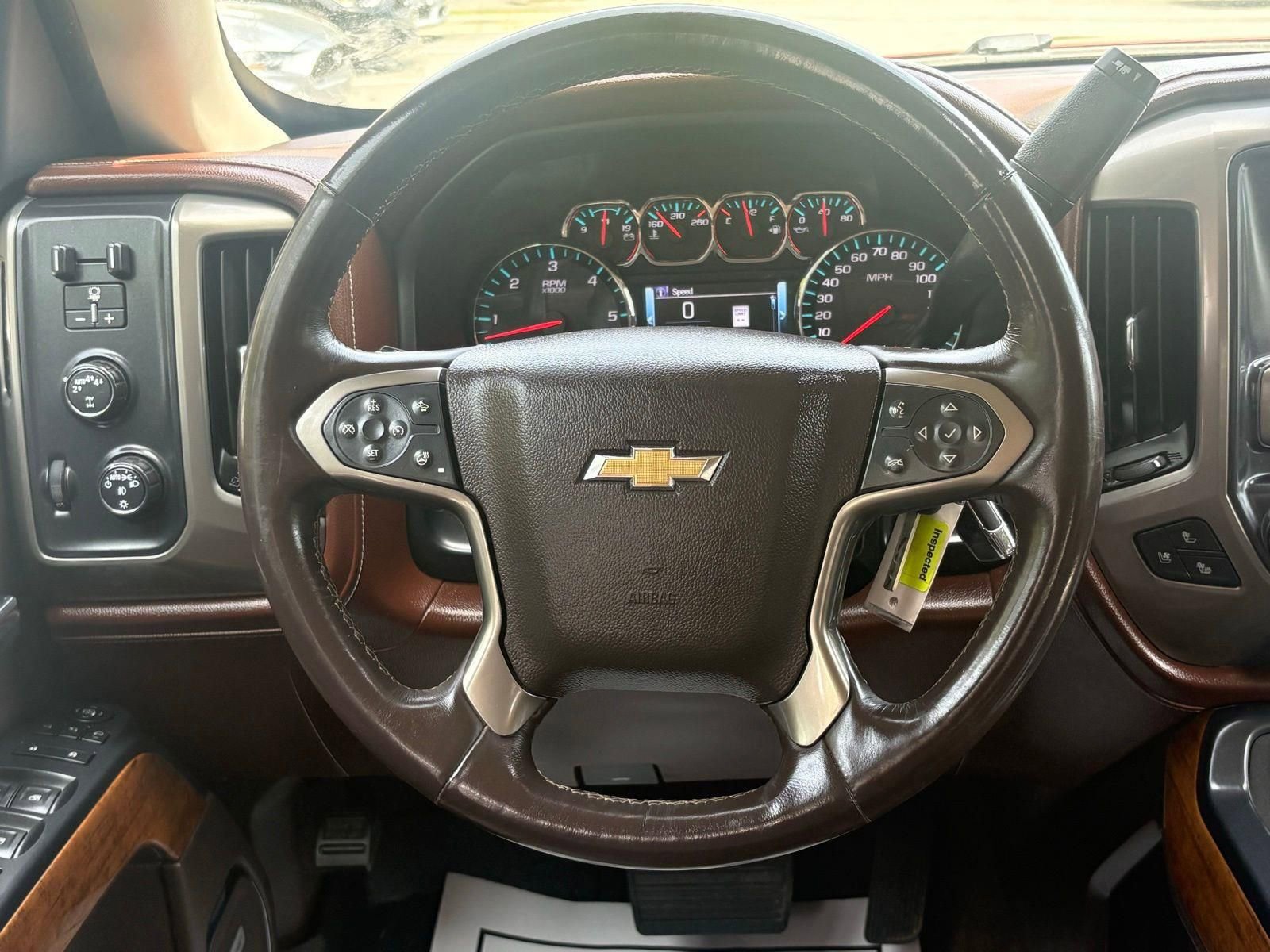 Used 2017 Chevrolet Silverado 1500 High Country image 32