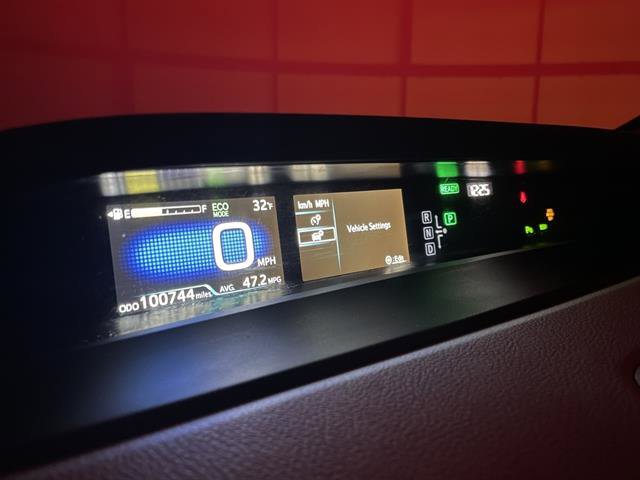 Used 2020 Toyota Prius XLE w/ Advanced Technology Package image 14