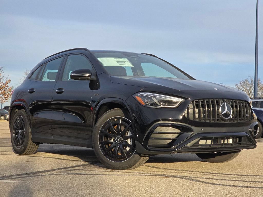 New 2026 Mercedes-Benz GLA 35 AMG 4MATIC image 1