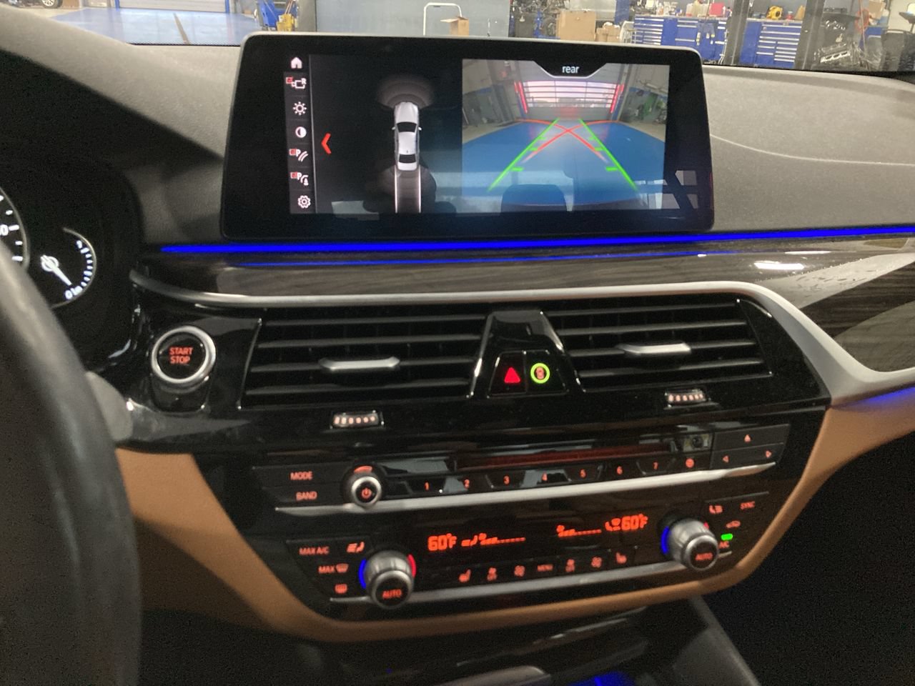 Used 2019 BMW 530e xDrive w/ Convenience Package AWD/4WD image 13