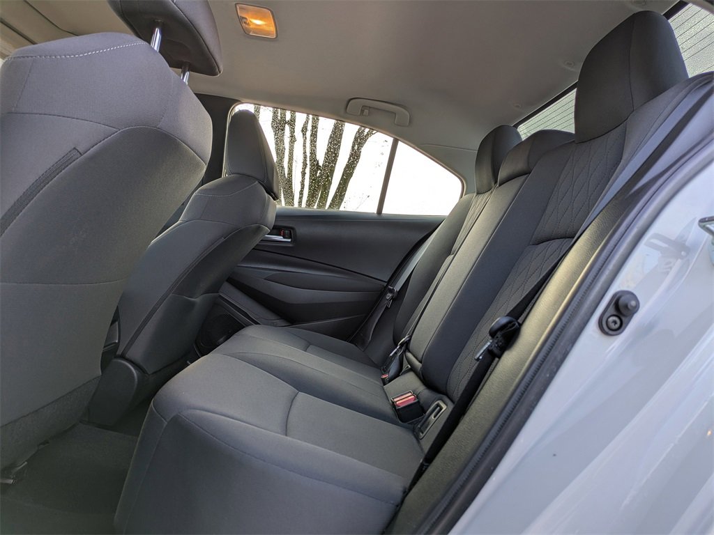 Used 2020 Toyota Corolla LE w/ LE Premium Package image 15