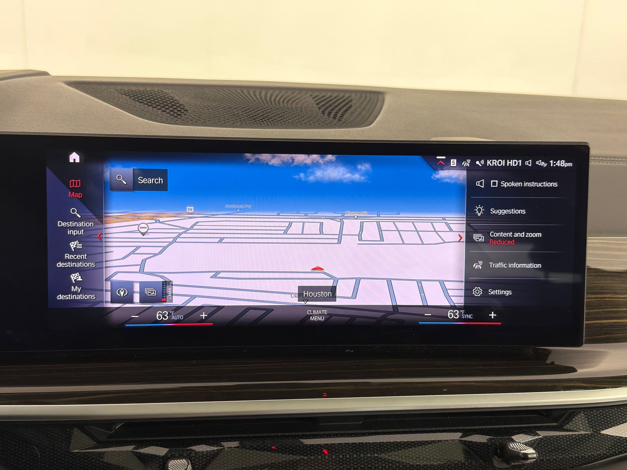 Used 2023 BMW X7 xDrive40i w/ Premium Package image 25