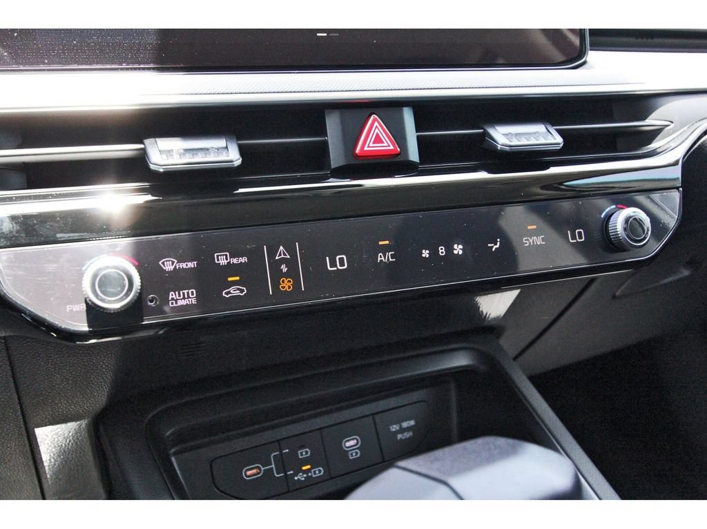 New 2026 Kia K5 LXS FWD image 22