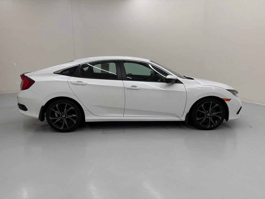 Used 2019 Honda Civic Sport image 6