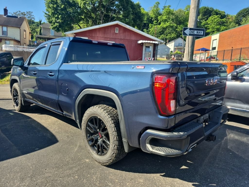 Used 2022 GMC Sierra 1500 Elevation w/ X31 Off-Road Package AWD/4WD image 5