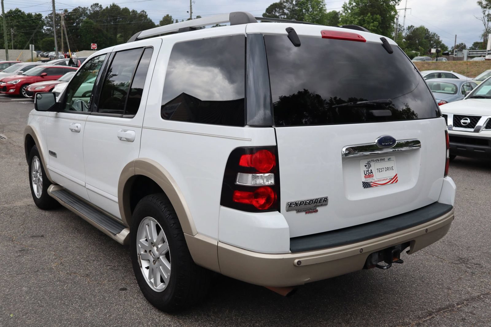 Used 2006 Ford Explorer Eddie Bauer RWD image 4