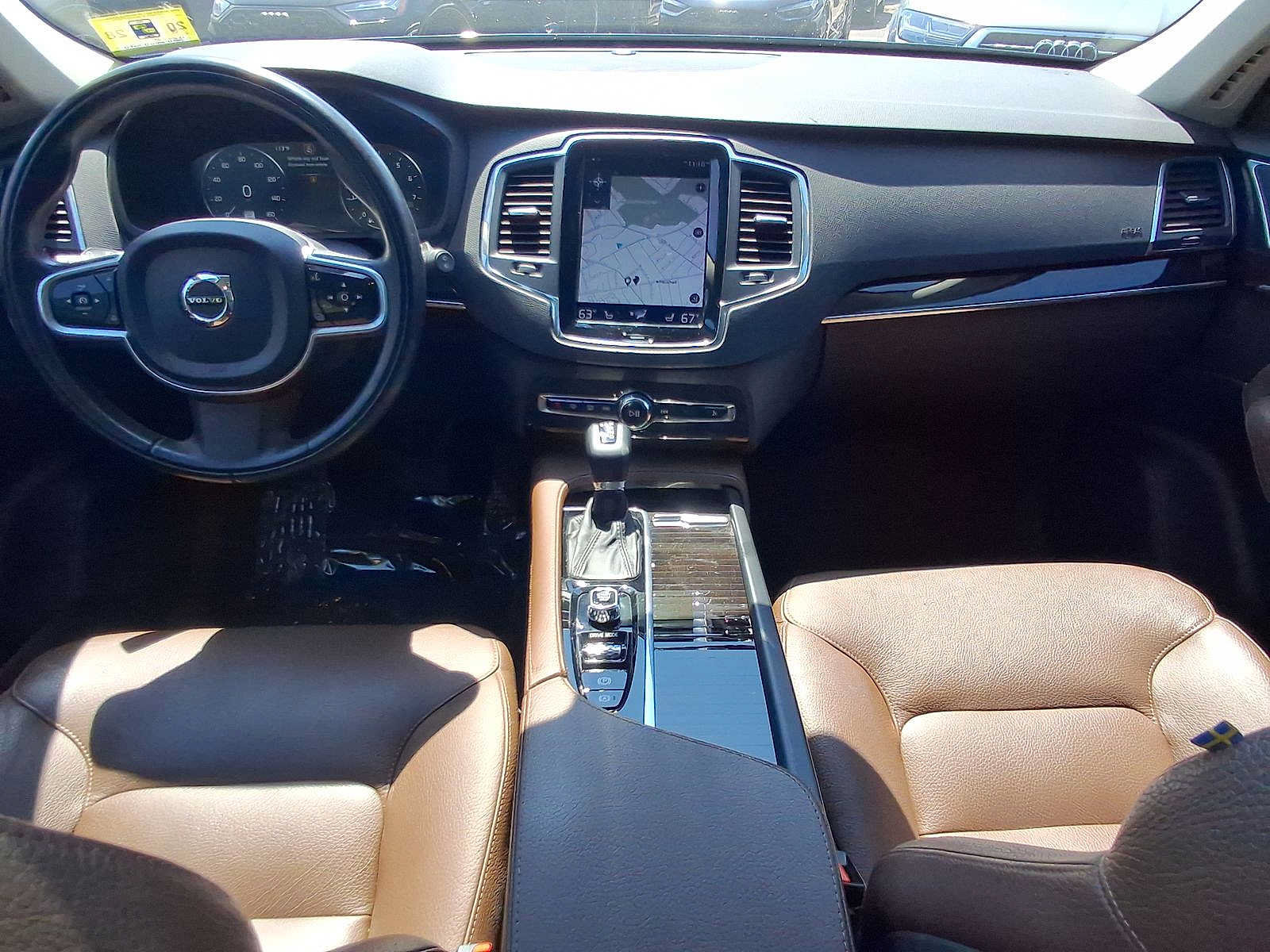 Used 2019 Volvo XC90 T6 Momentum AWD/4WD image 10
