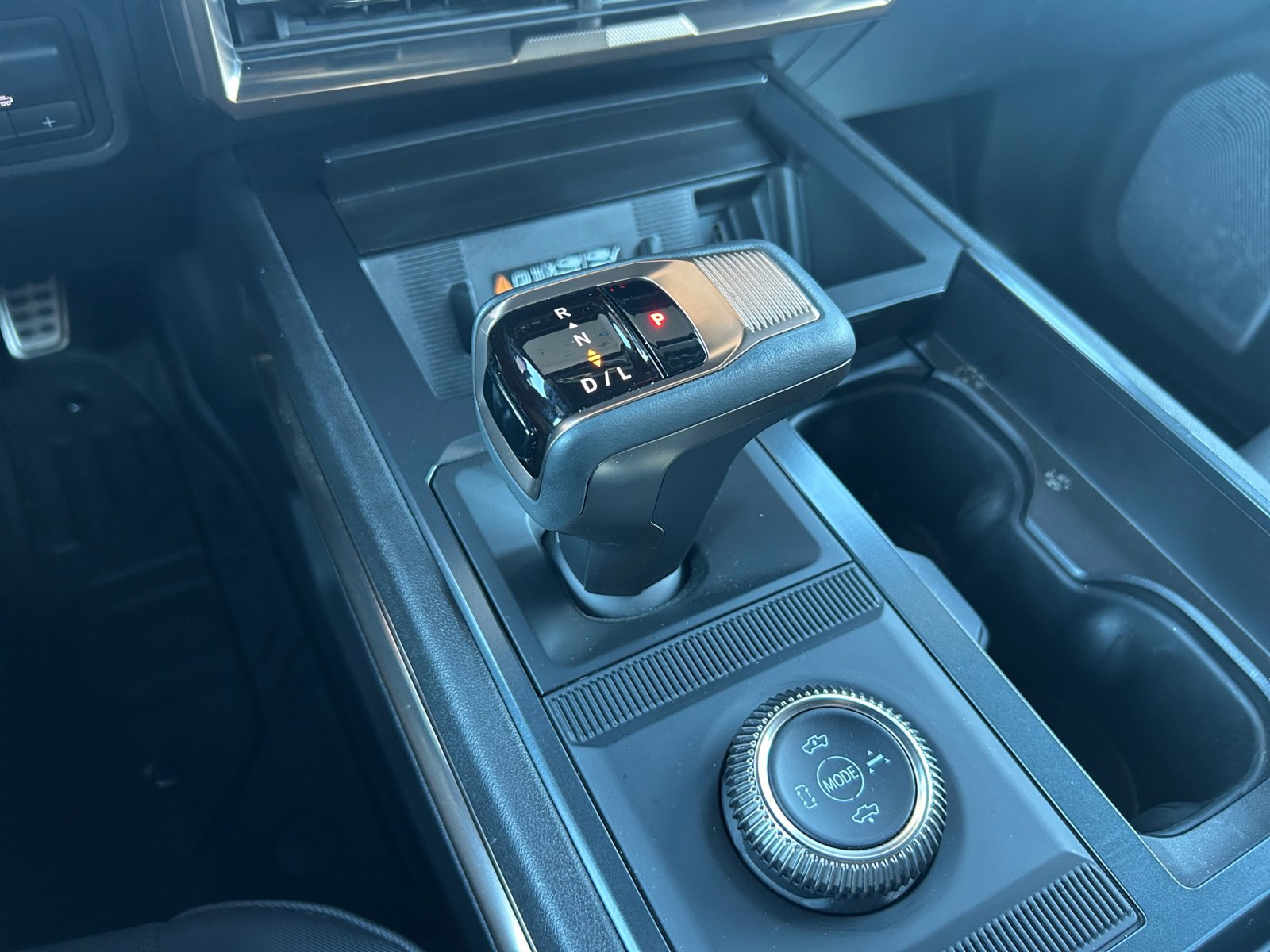 Used 2025 GMC Hummer EV 2X w/ LPO, Sport Package image 21