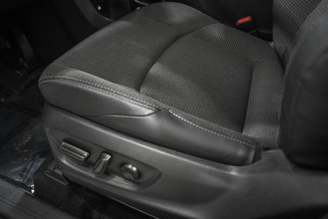 Used 2024 Toyota bZ4X XLE image 33