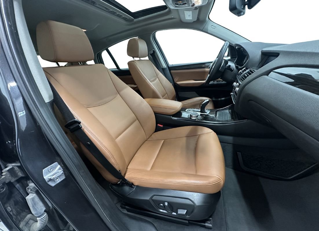Used 2017 BMW X4 xDrive28i AWD/4WD image 17