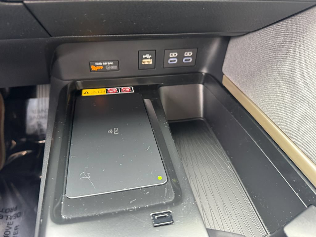 Used 2026 Toyota Camry LE w/ Convenience Package FWD image 24