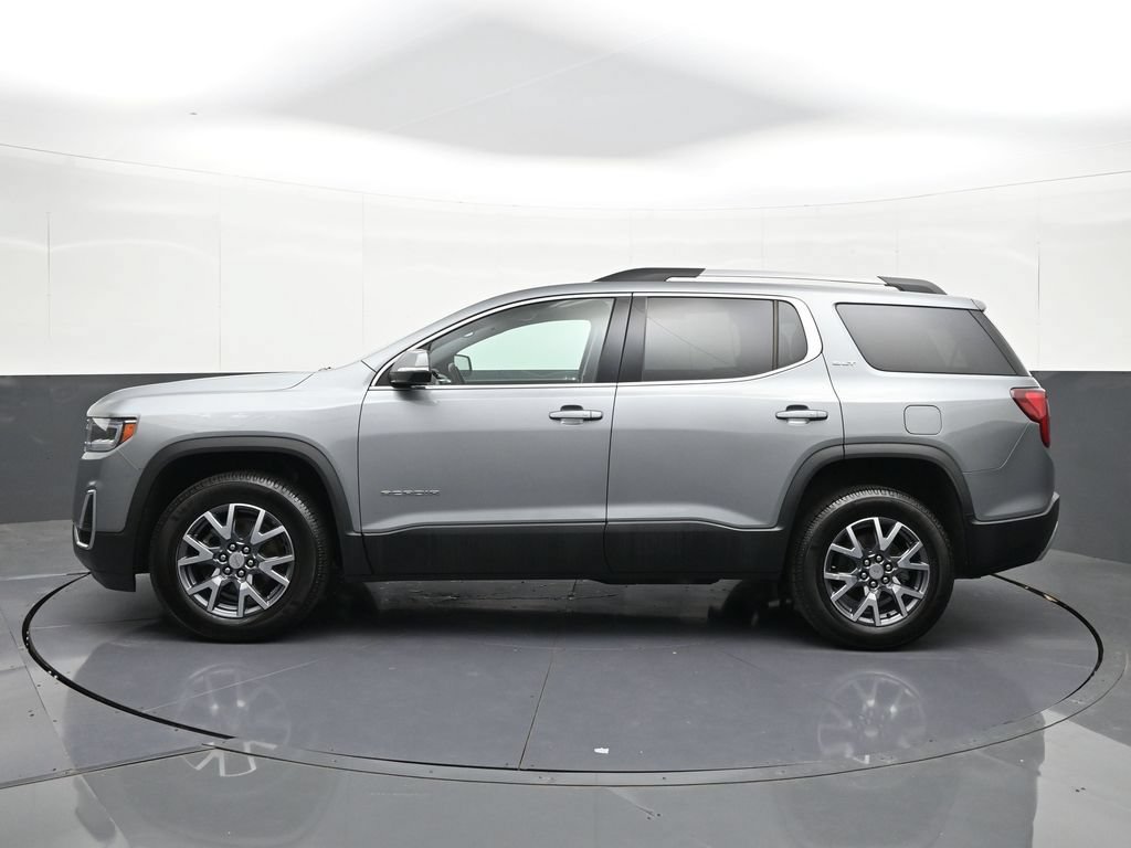 Used 2023 GMC Acadia SLT AWD/4WD image 2