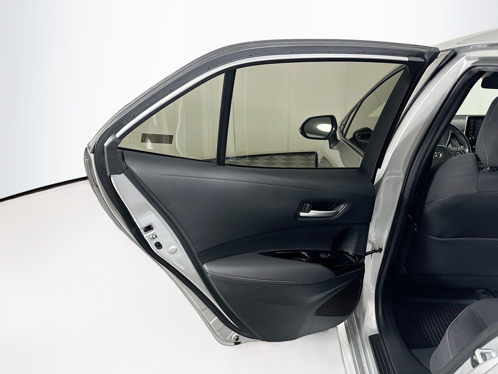 Used 2019 Toyota Corolla SE FWD image 24