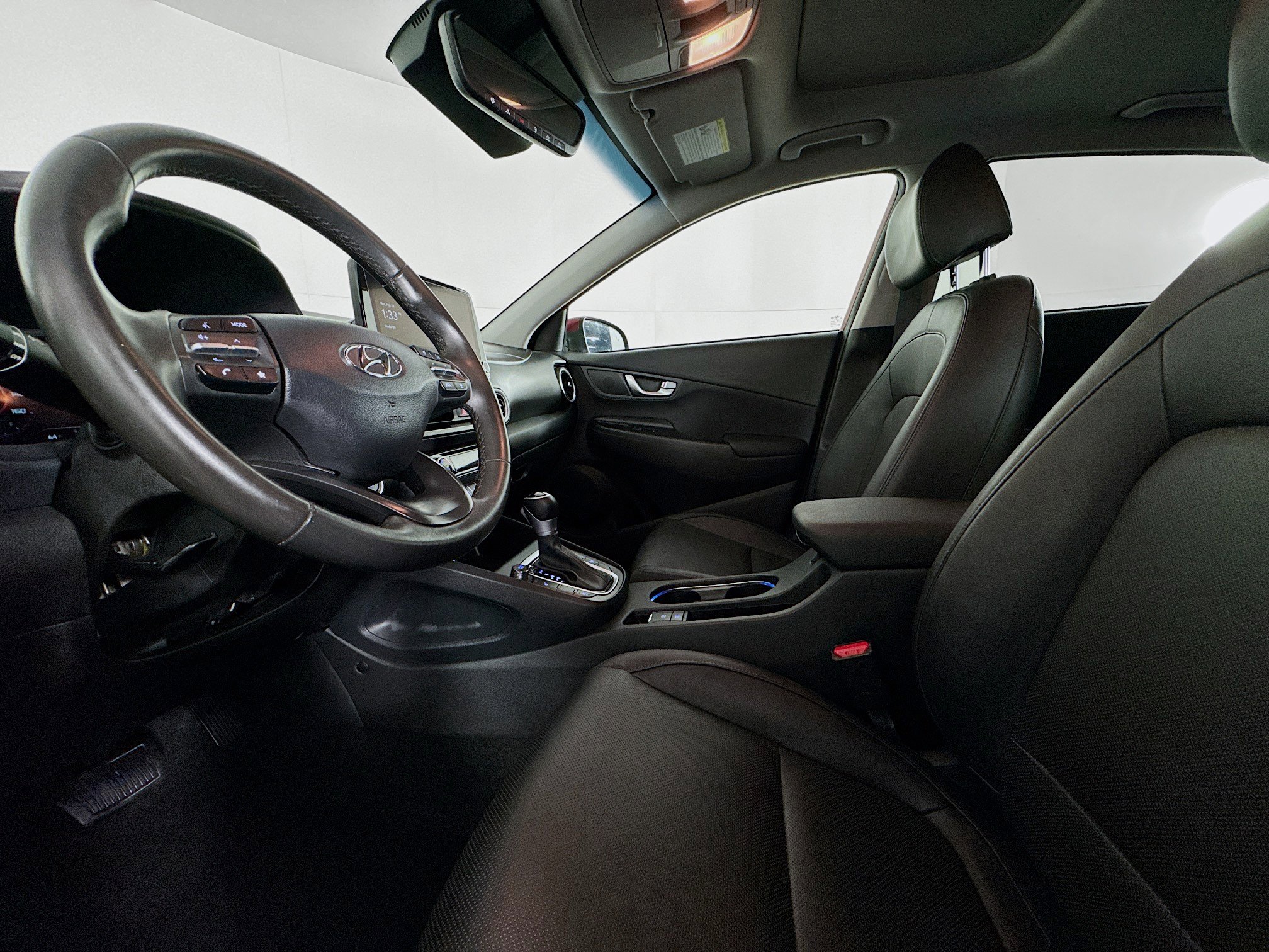 Used 2022 Hyundai Kona Limited image 21