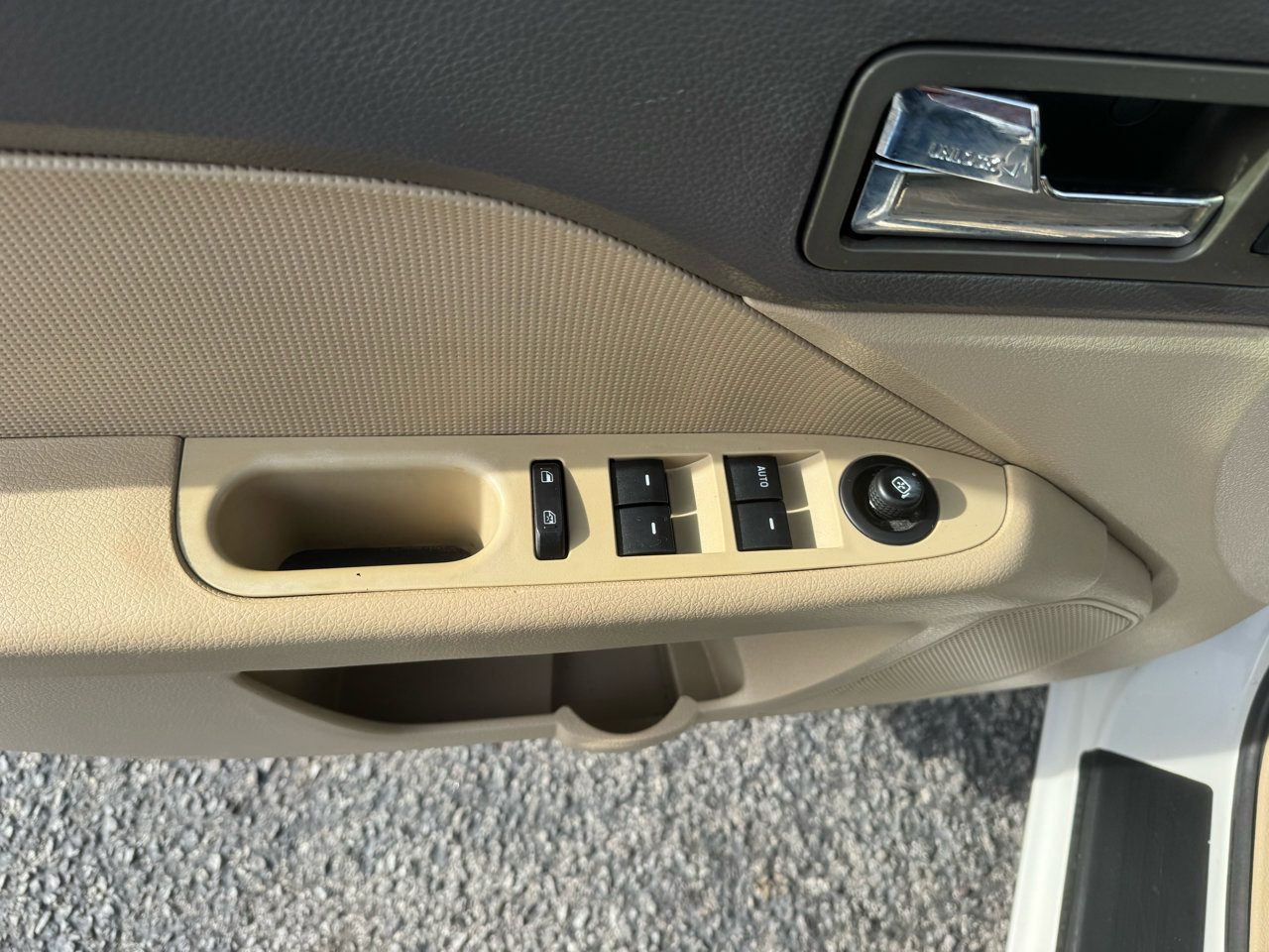 Used 2008 Mercury Milan Premier image 15