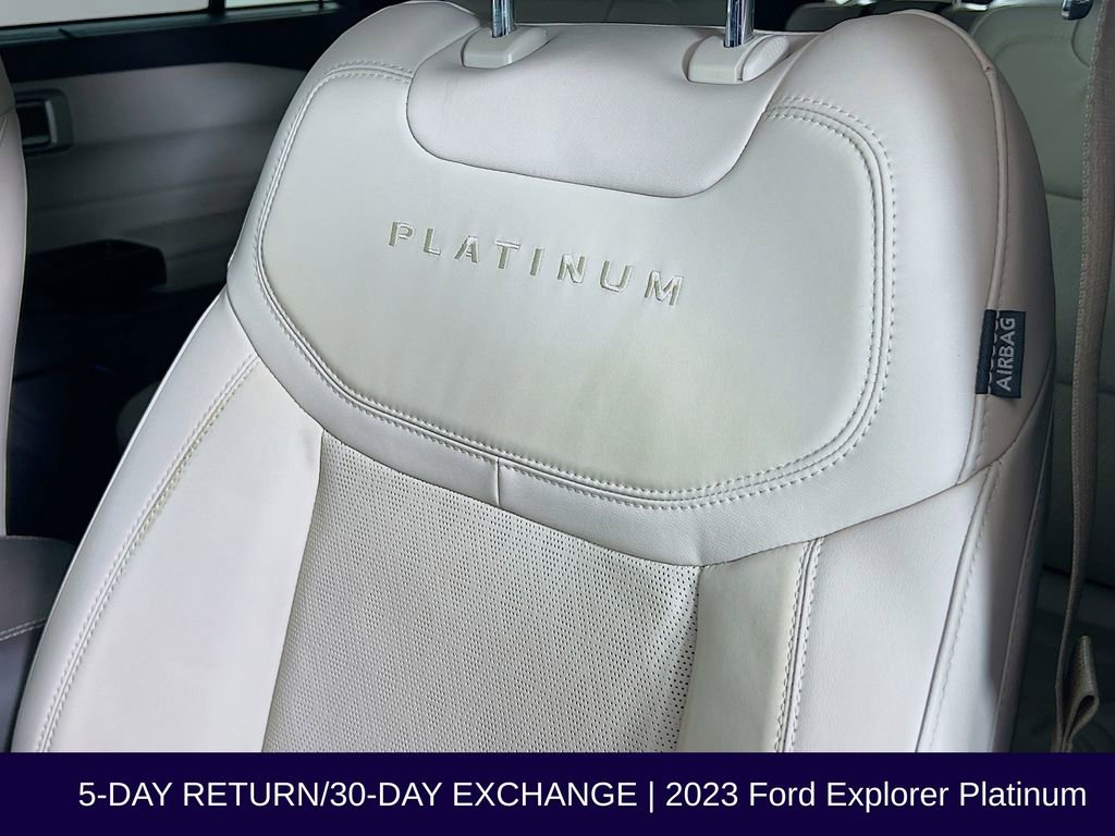 Used 2023 Ford Explorer Platinum w/ Technology Package AWD/4WD image 26