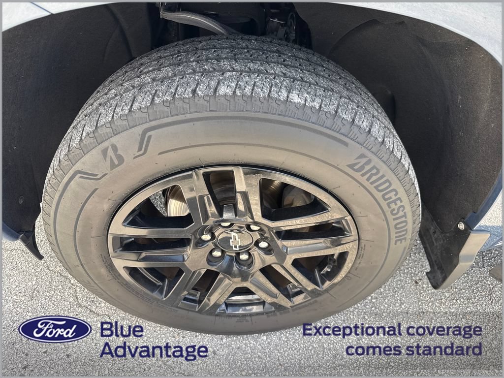Used 2024 Chevrolet Silverado 1500 RST w/ Convenience Package II RWD image 13