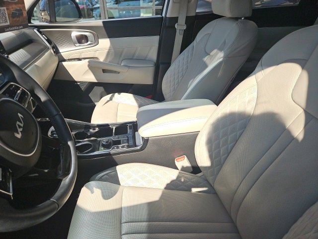 Certified 2023 Kia Sorento SX image 13