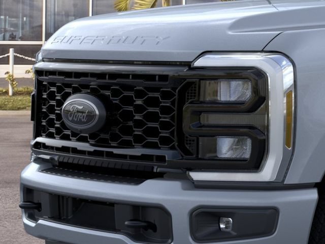 New 2026 Ford F250 Lariat w/ Black Appearance Package AWD/4WD image 17